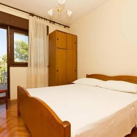 Apartment Okrug Donji 3